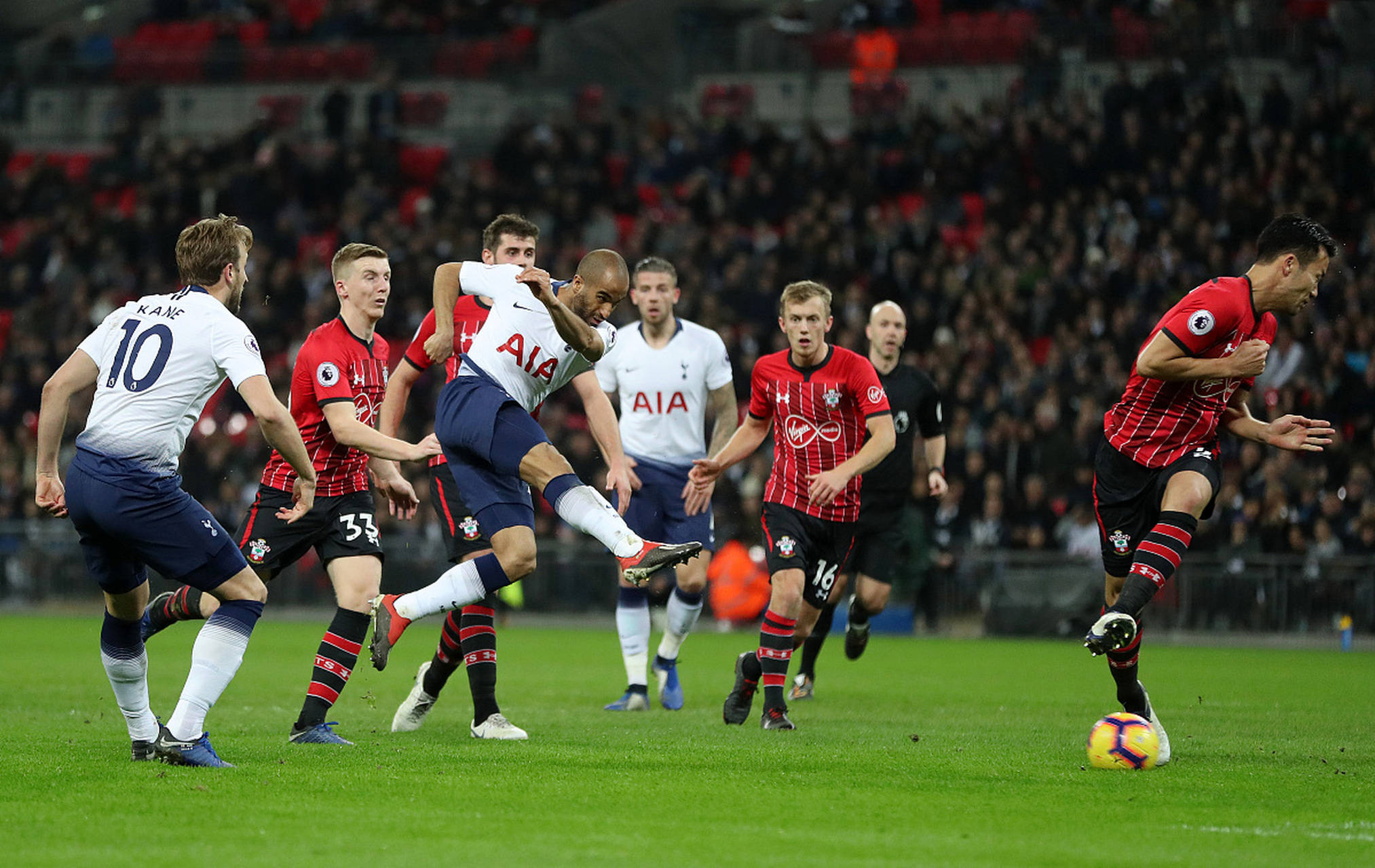 曾莉棋在前 曾莉棋在前