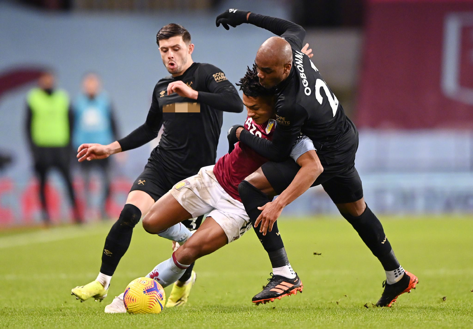 其稳健的风 其稳健的风