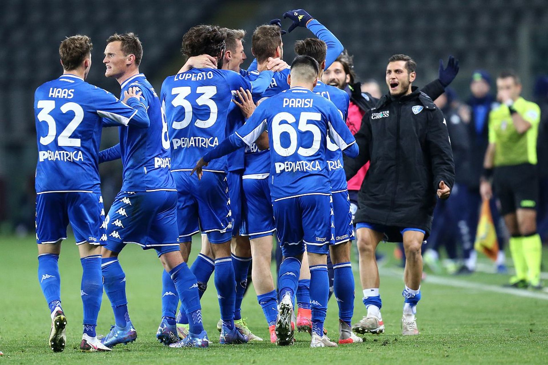 诺伊尔复出 诺伊尔复出